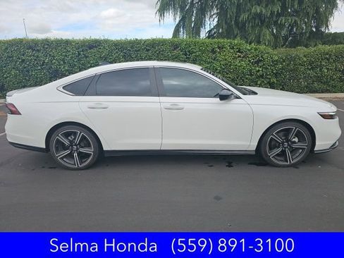 Used 2024 Honda Accord Sport image 1