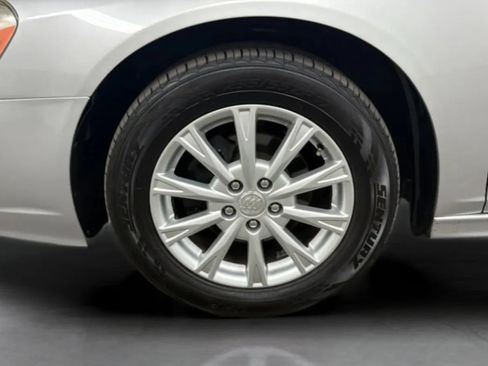 Used 2011 Buick Lucerne CX FWD image 26