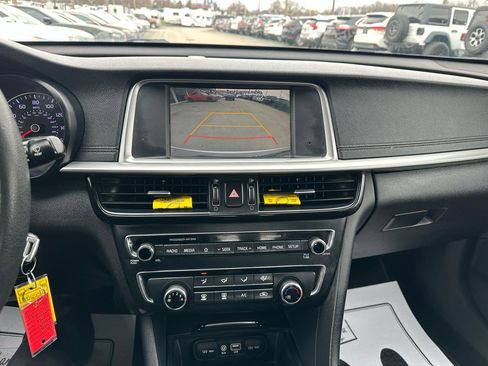 Used 2020 Kia Optima LX FWD image 14