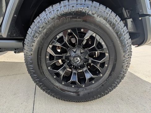 Used 2022 Jeep Wrangler Rubicon image 44