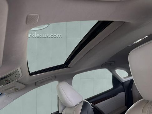 Used 2018 Lexus RX 350 FWD w/ Premium Package image 22