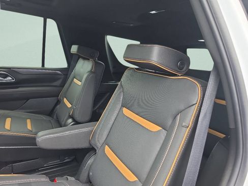 Used 2023 GMC Yukon AT4 AWD/4WD image 29