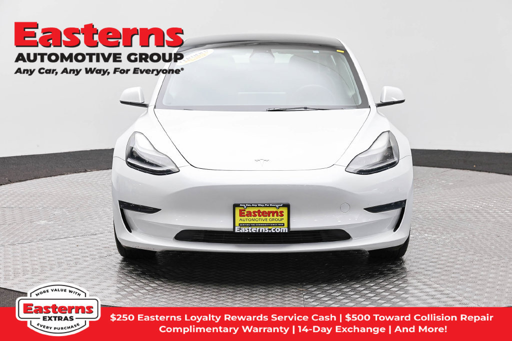 Used 2023 Tesla Model 3 Standard Range RWD image 3