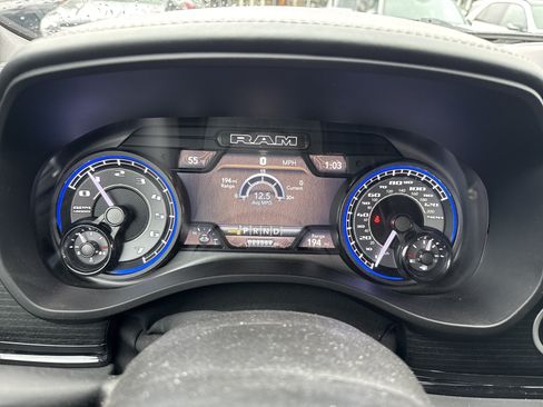 Used 2022 RAM 1500 Limited AWD/4WD image 19