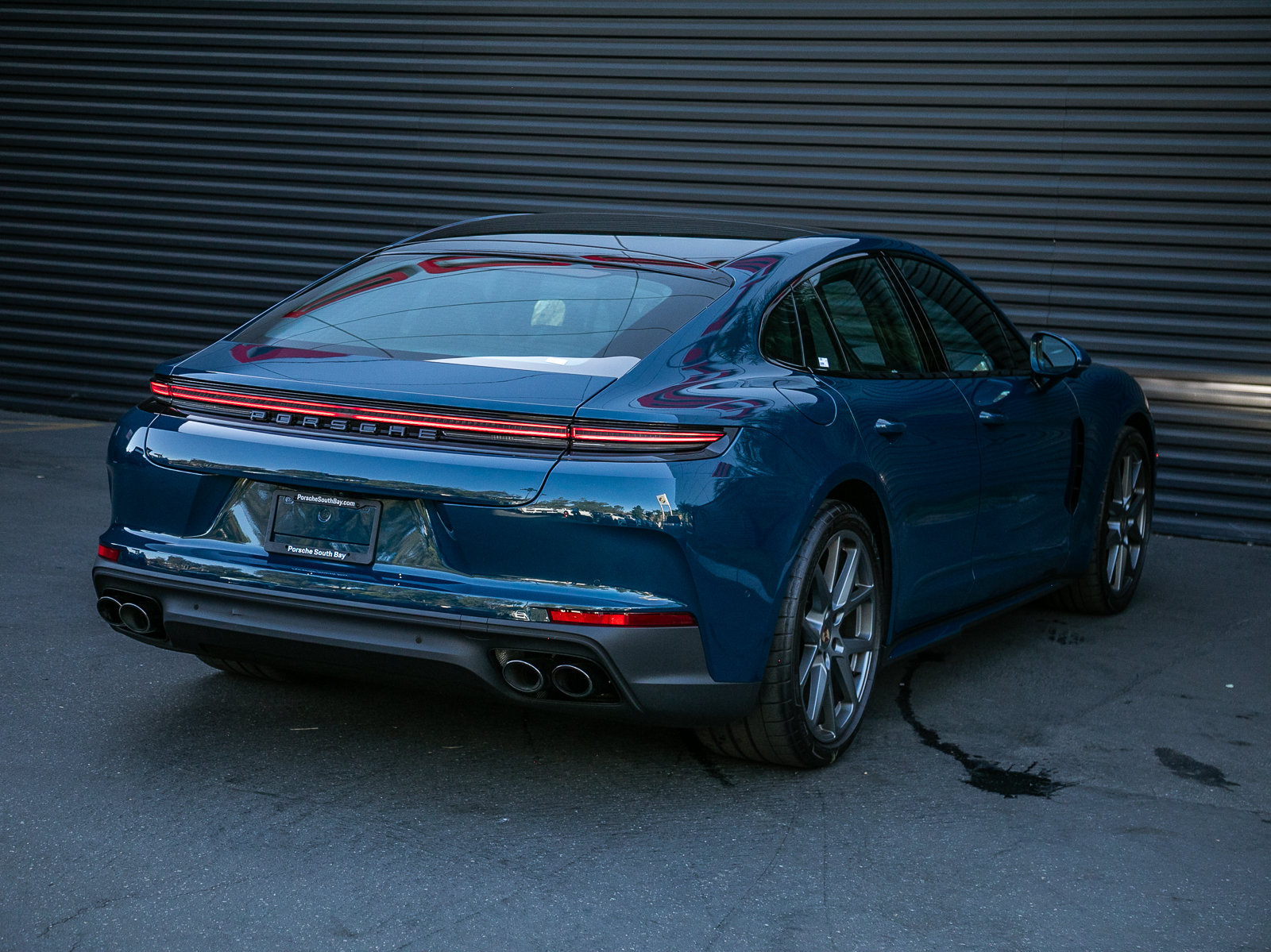 Certified 2026 Porsche Panamera image 10