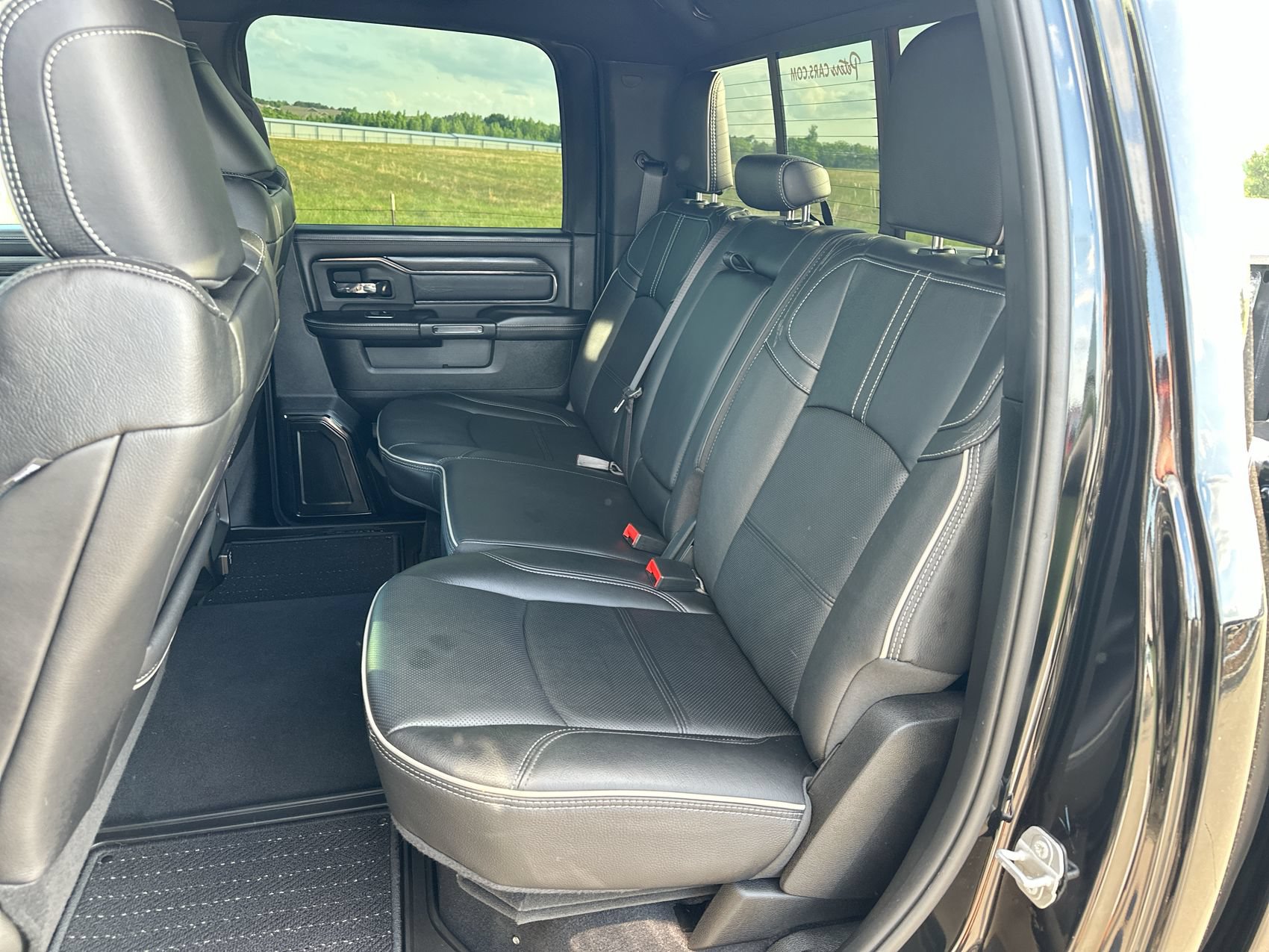 Used 2024 RAM 2500 Limited AWD/4WD image 22