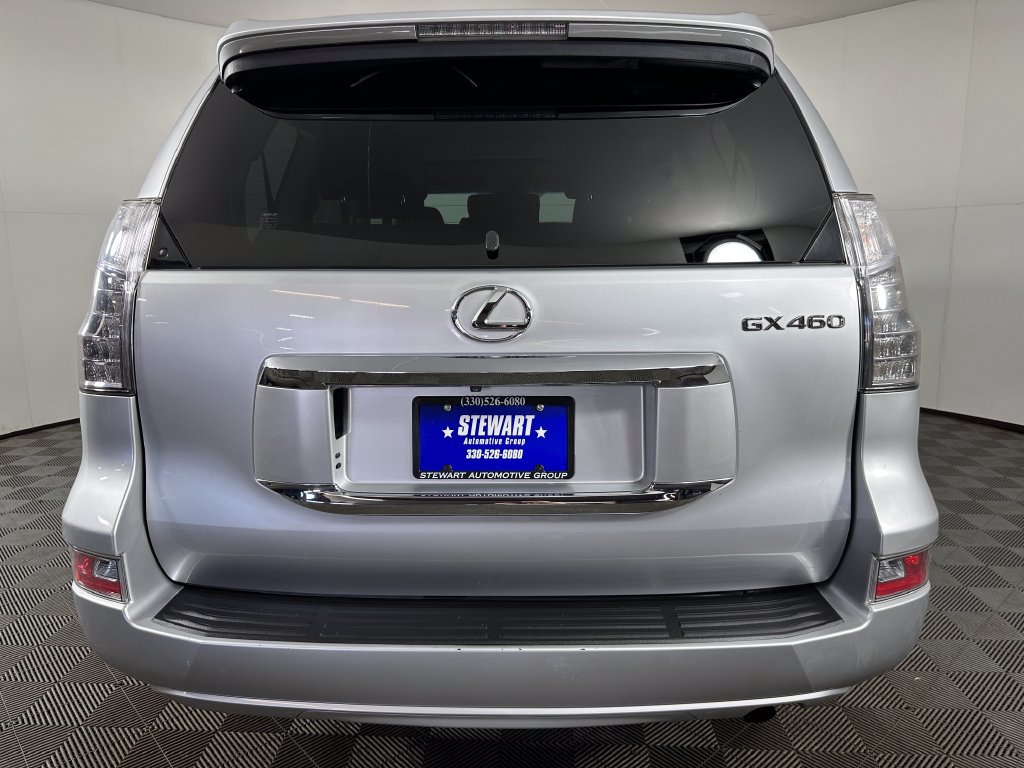 Used 2015 Lexus GX 460 AWD/4WD image 4