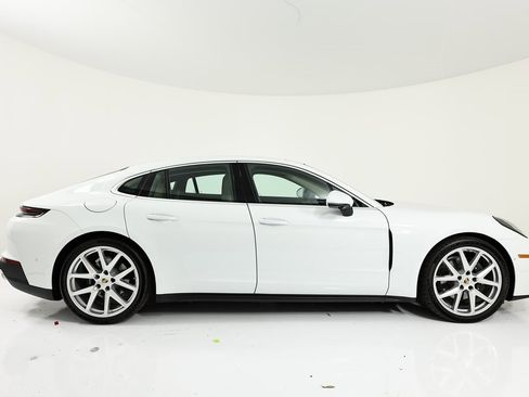 New 2026 Porsche Panamera 4 image 15