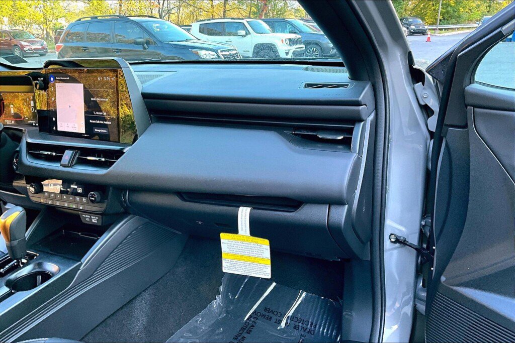 Used 2026 Subaru Outback Wilderness AWD/4WD image 11
