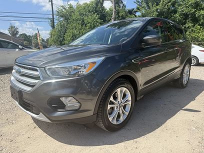 Used 2017 Ford Escape SE