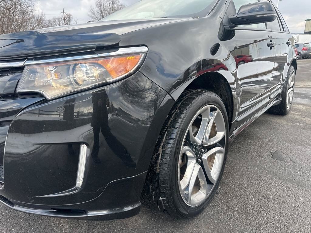 Used 2013 Ford Edge Sport w/ Driver Entry Pkg AWD/4WD image 19