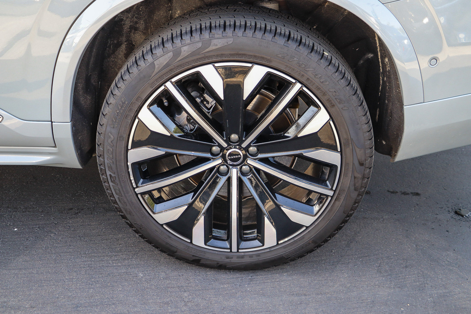 Used 2026 Volvo XC90 B6 Plus AWD/4WD image 12
