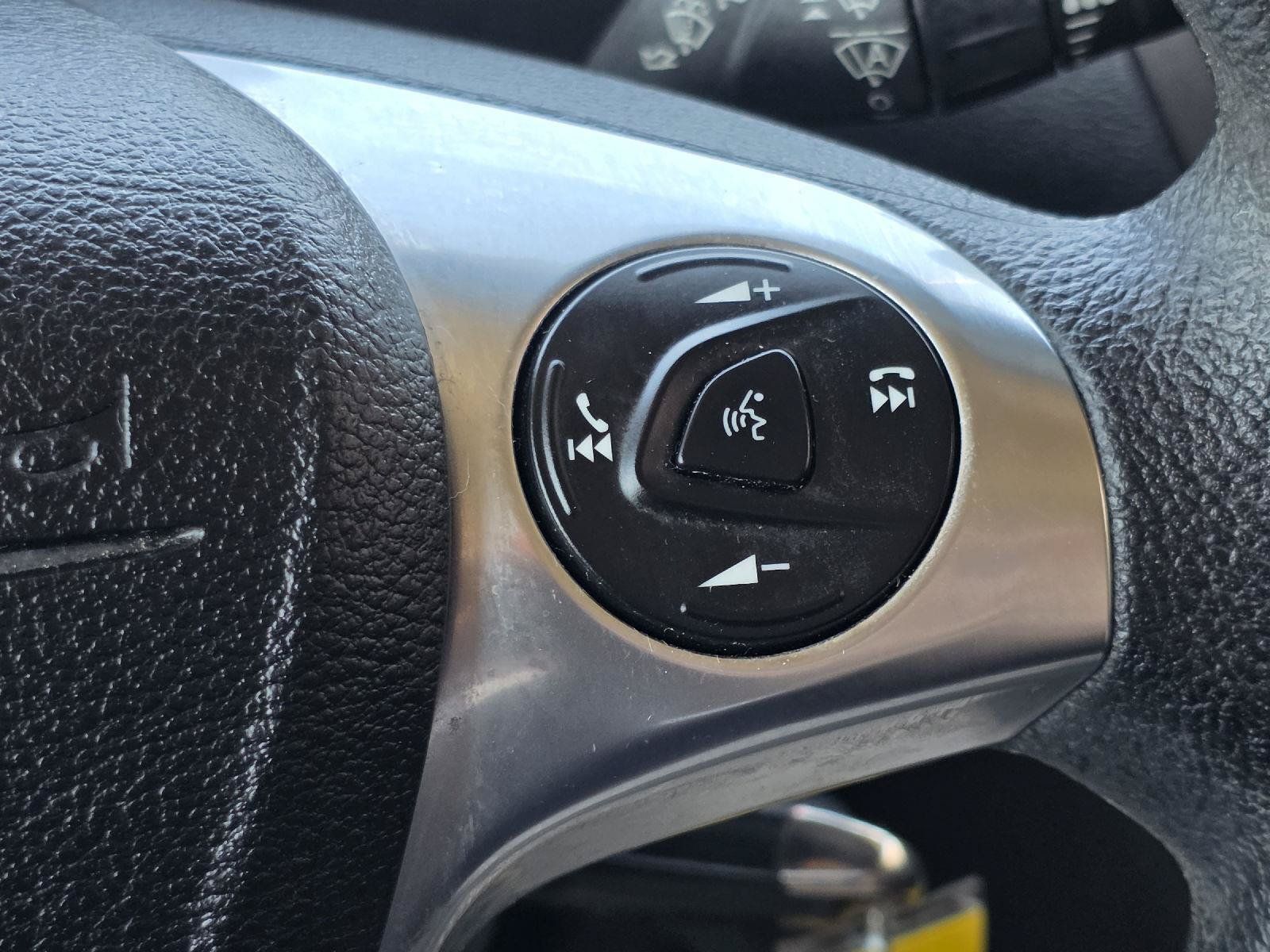 Used 2022 Ford Transit Connect XLT FWD image 12