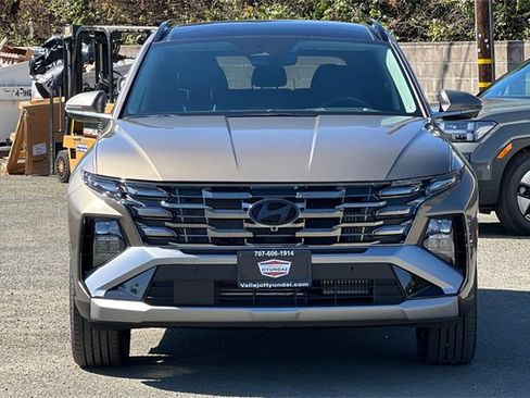 New 2025 Hyundai Tucson Limited image 3