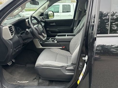 Used 2022 Toyota Tundra SR5 w/ TRD Off-Road Package image 7