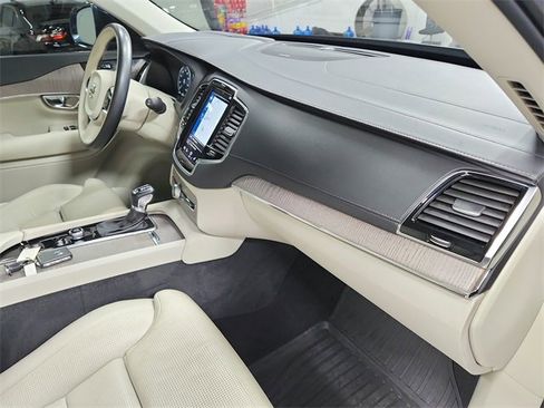Used 2021 Volvo XC90 T6 Inscription w/ Advanced Package image 37