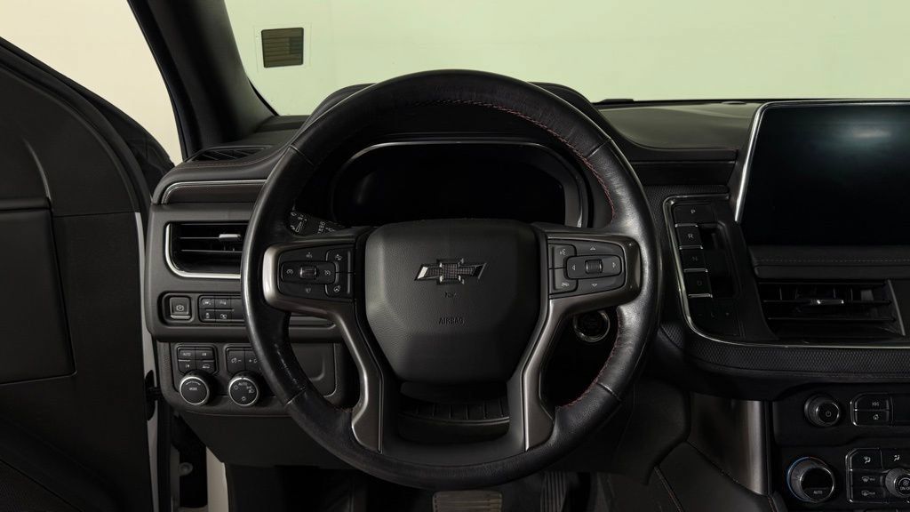 Used 2022 Chevrolet Tahoe RST w/ Luxury Package AWD/4WD image 19