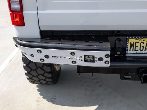 Used 2022 Ford F250 Lariat w/ Lariat Ultimate Package AWD/4WD image 18