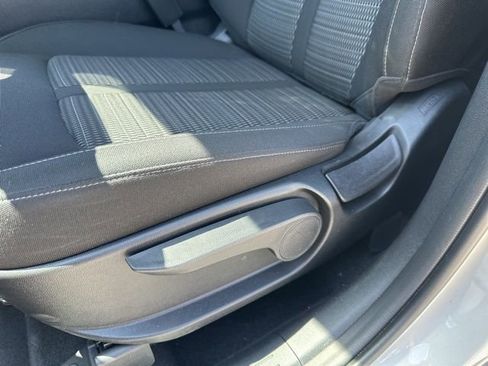Certified 2026 Kia Sorento LX FWD image 4