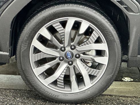 Used 2025 Subaru Forester Touring image 27