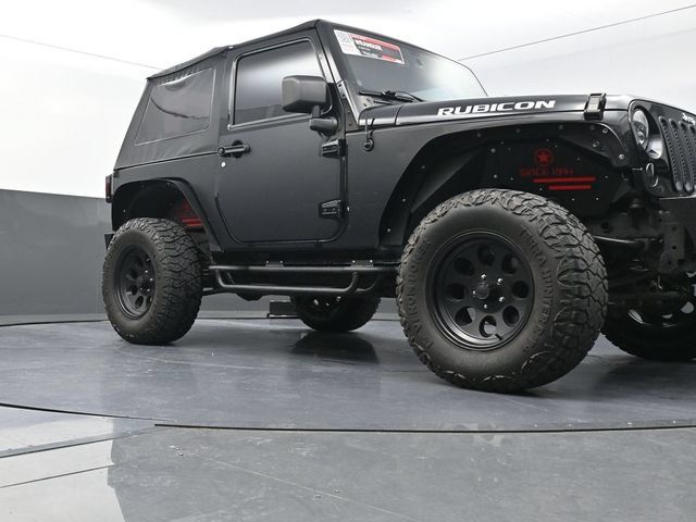 Used 2013 Jeep Wrangler Rubicon w/ Dual Top Group AWD/4WD image 20