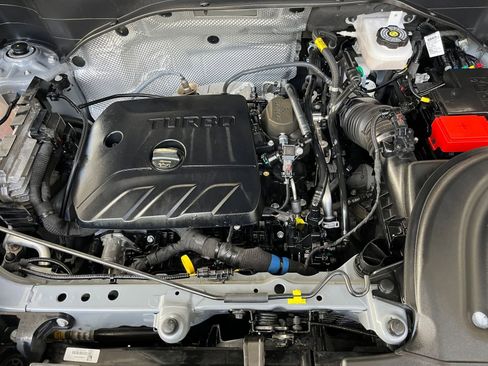 Used 2025 Buick Encore GX Preferred image 32