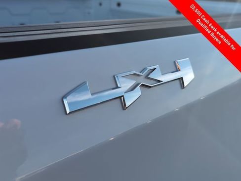 New 2026 GMC Sierra 1500 Elevation image 9