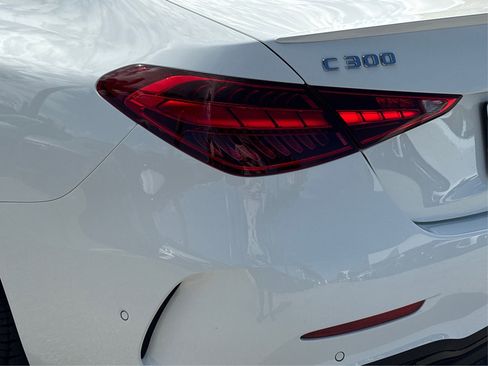 Used 2023 Mercedes-Benz C 300 Sedan image 15