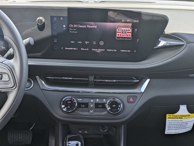New 2026 Buick Envista Preferred w/ Convenience II Package FWD image 18