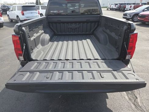 New 2025 Chevrolet Colorado Trail Boss AWD/4WD image 27