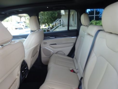 Used 2023 Jeep Grand Cherokee 4WD 4xe image 20