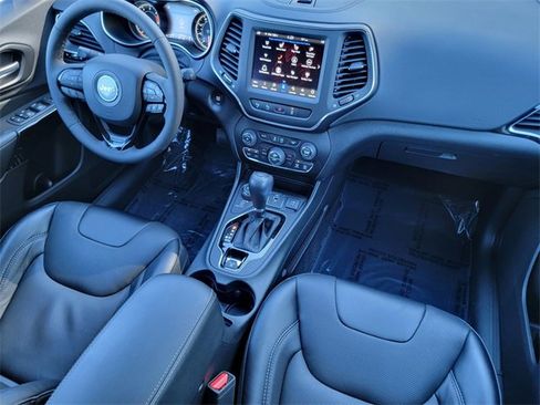 Certified 2023 Jeep Cherokee Altitude Lux image 39