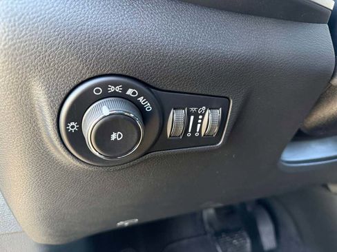 New 2026 Jeep Compass Limited image 29