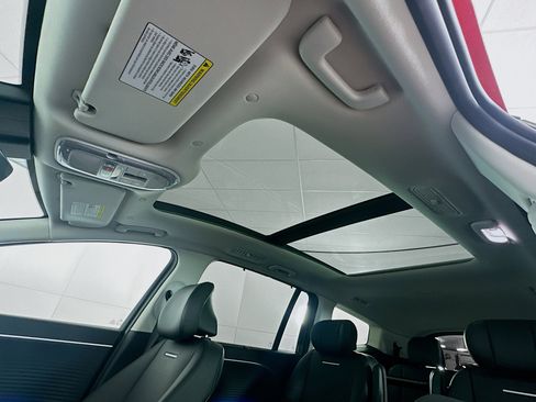 Used 2026 Hyundai Ioniq 9 Limited image 27