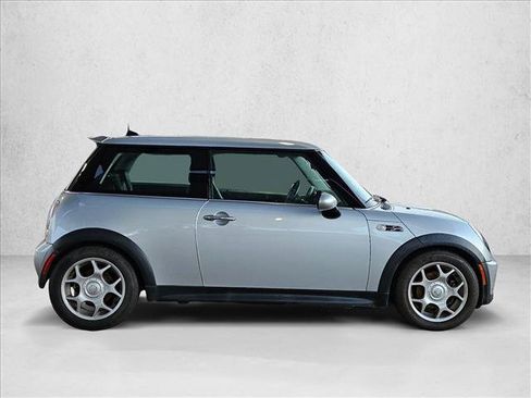 Used 2005 MINI Cooper S FWD image 4