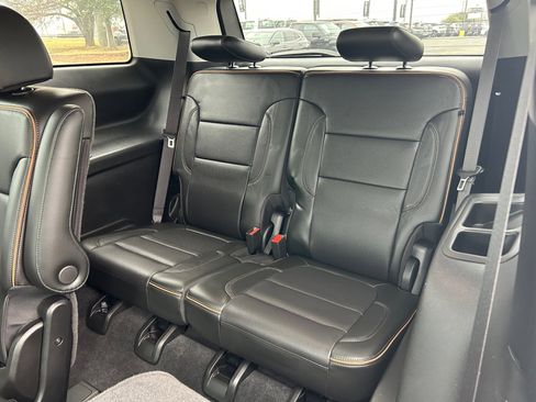 Used 2020 GMC Acadia AT4 image 24