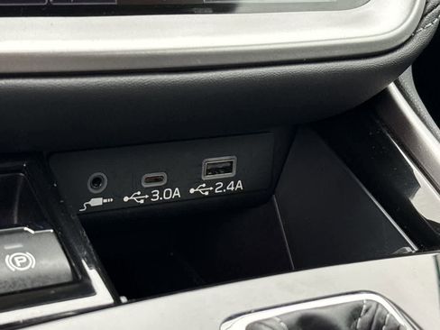 Used 2025 Subaru Outback Premium w/ Popular Package #1A image 30