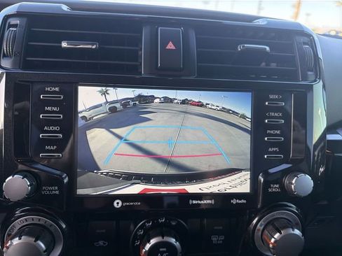 Certified 2024 Toyota 4Runner TRD Off-Road Premium w/ Moonroof Package AWD/4WD image 21
