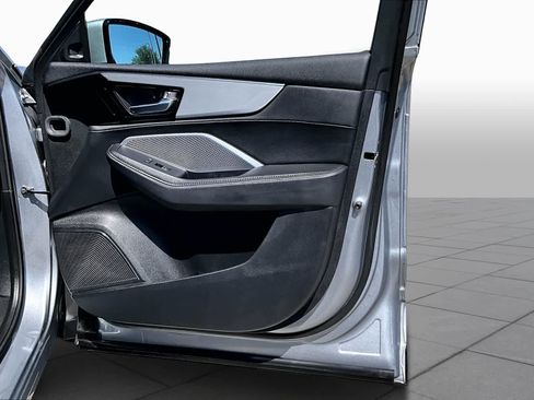 Certified 2025 Acura MDX SH-AWD image 27