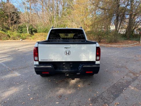 Used 2017 Honda Ridgeline RTL image 17