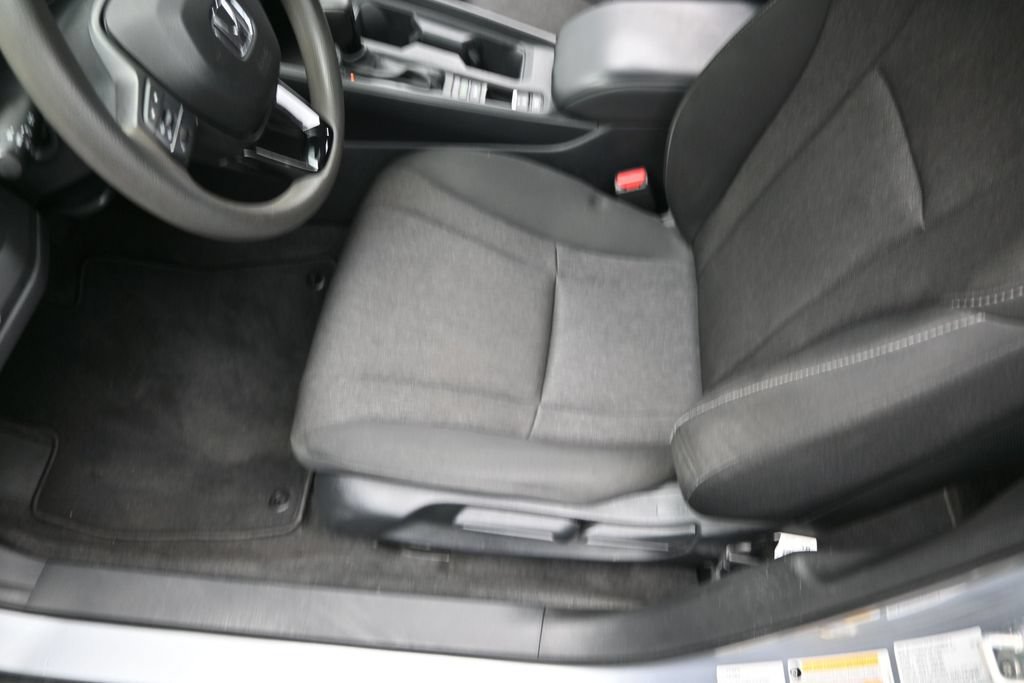 Used 2023 Honda Accord LX image 13