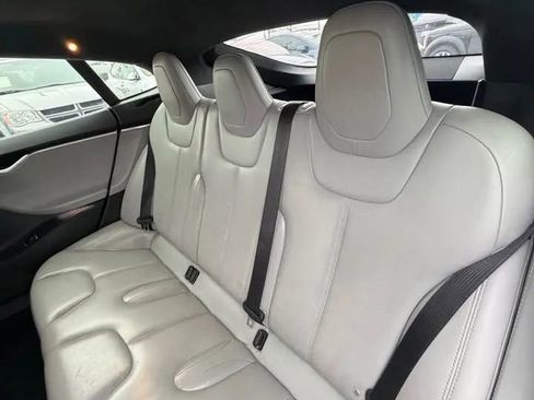 Used 2015 Tesla Model S 85D image 9