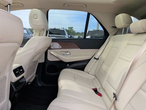 Used 2022 Mercedes-Benz GLE 350 4MATIC image 25