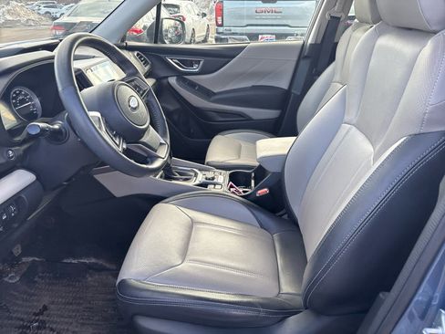 Used 2023 Subaru Forester Limited w/ Popular Package #3 image 10