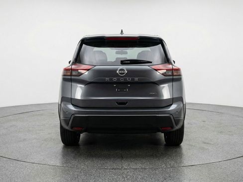 Used 2025 Nissan Rogue SV AWD/4WD image 7