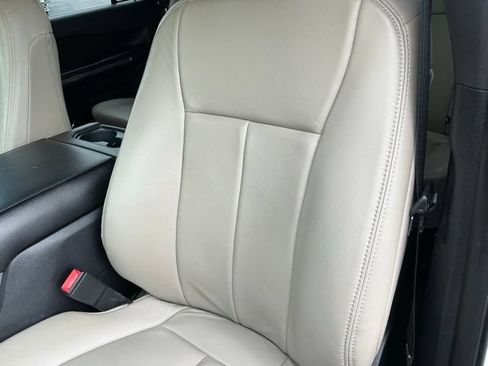 Used 2019 Ford Expedition XLT AWD/4WD image 14