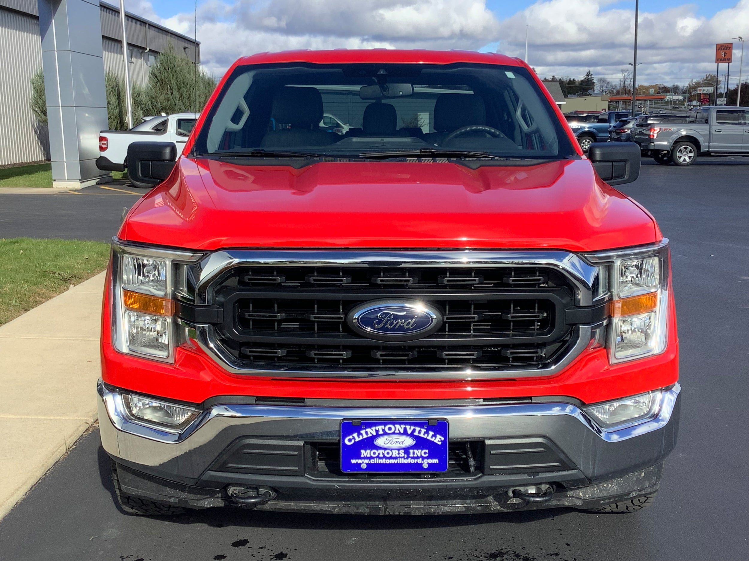 Certified 2021 Ford F150 XLT w/ Trailer Tow Package AWD/4WD image 3
