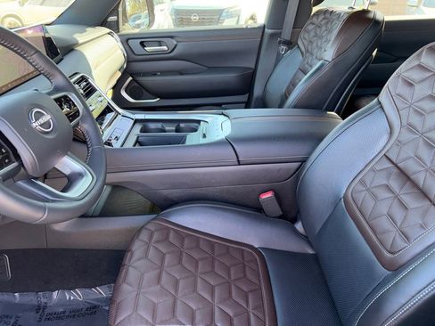 New 2026 Nissan Armada Platinum AWD/4WD image 7