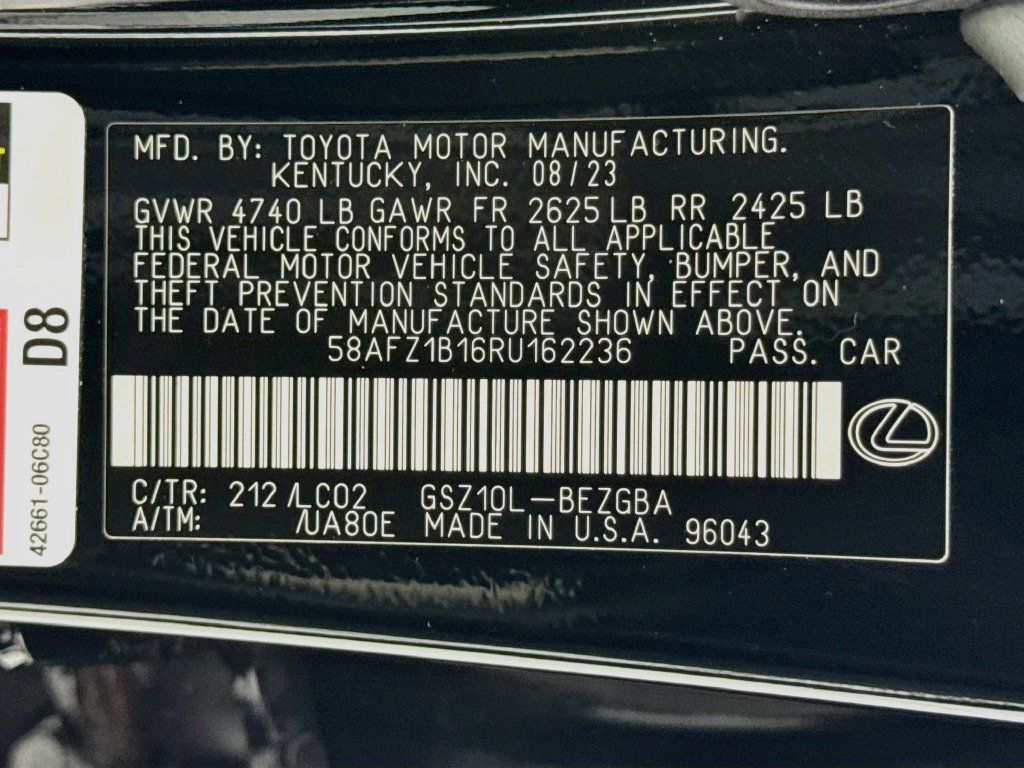 Used 2024 Lexus ES 350 Ultra Luxury w/ Accessory Package (Z2) FWD image 34
