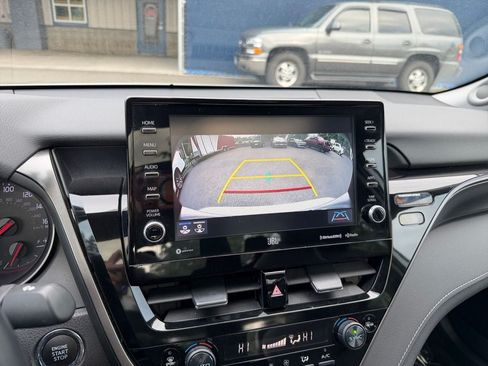 Used 2021 Toyota Camry XSE w/ Navigation Package AWD/4WD image 17